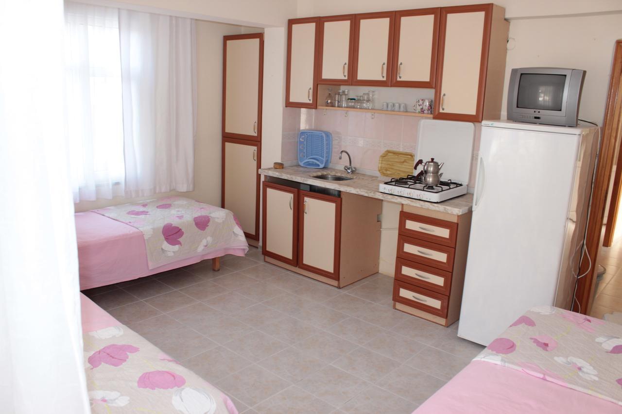 Dilay Apart Avşa Adası Exterior photo
