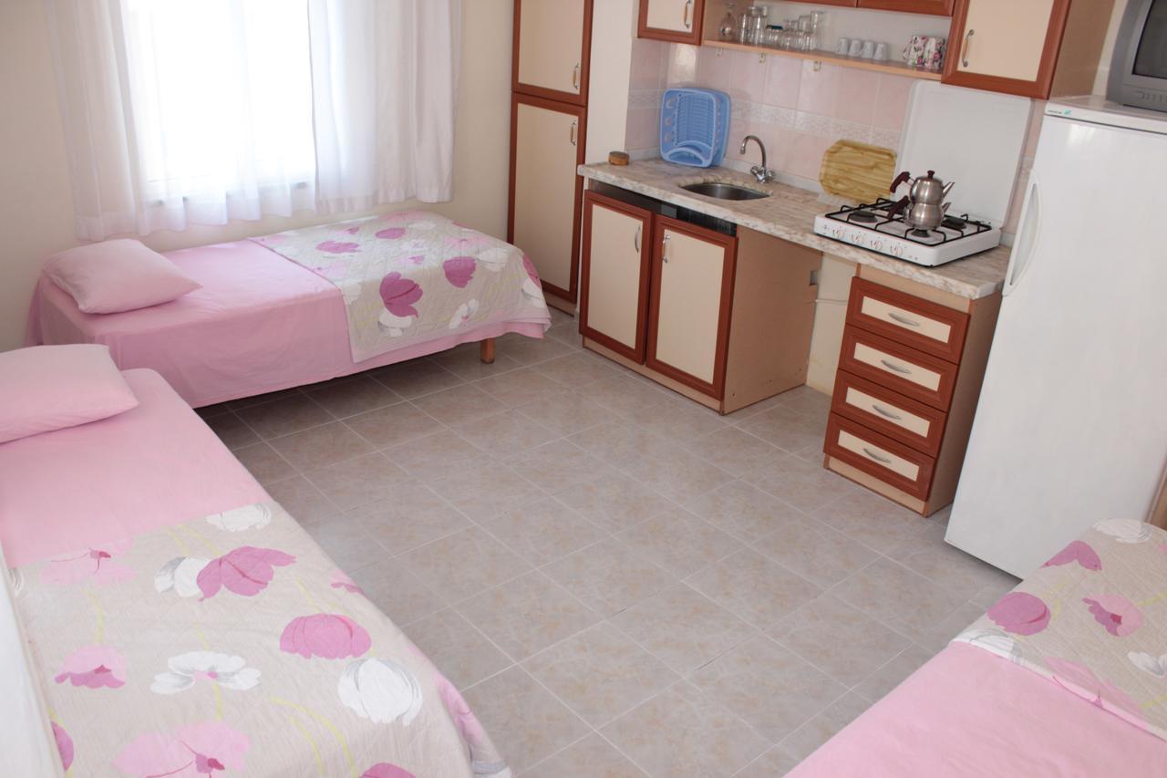 Dilay Apart Avşa Adası Exterior photo